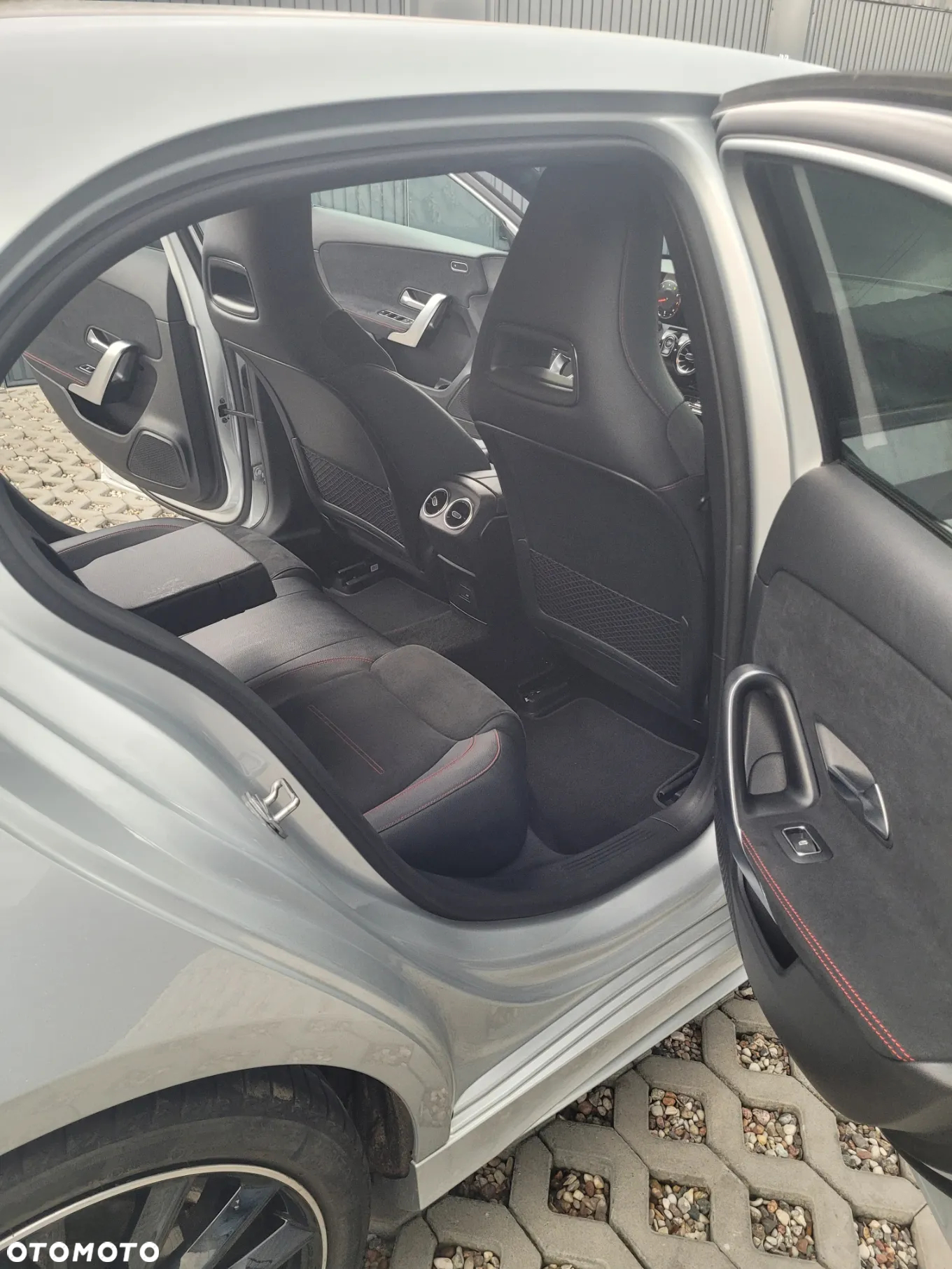 Mercedes-Benz Klasa A 200 AMG Line 7G-DCT - 14