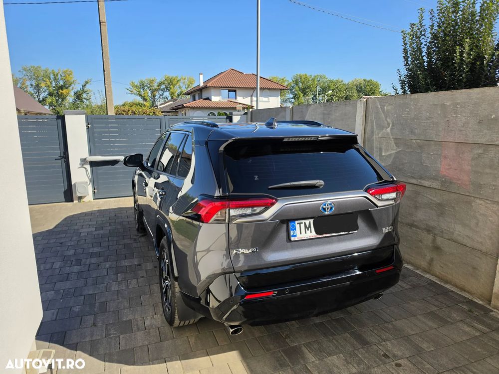 Toyota RAV4 - 3