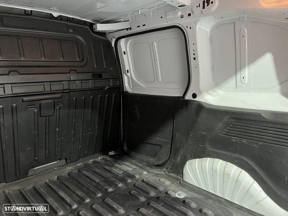 Peugeot Partner 1.5 HDI C/IVA DEDUTÍVEL - 26