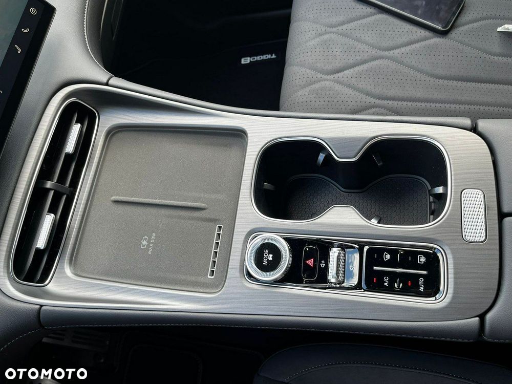 Chery Tiggo 8 - 12