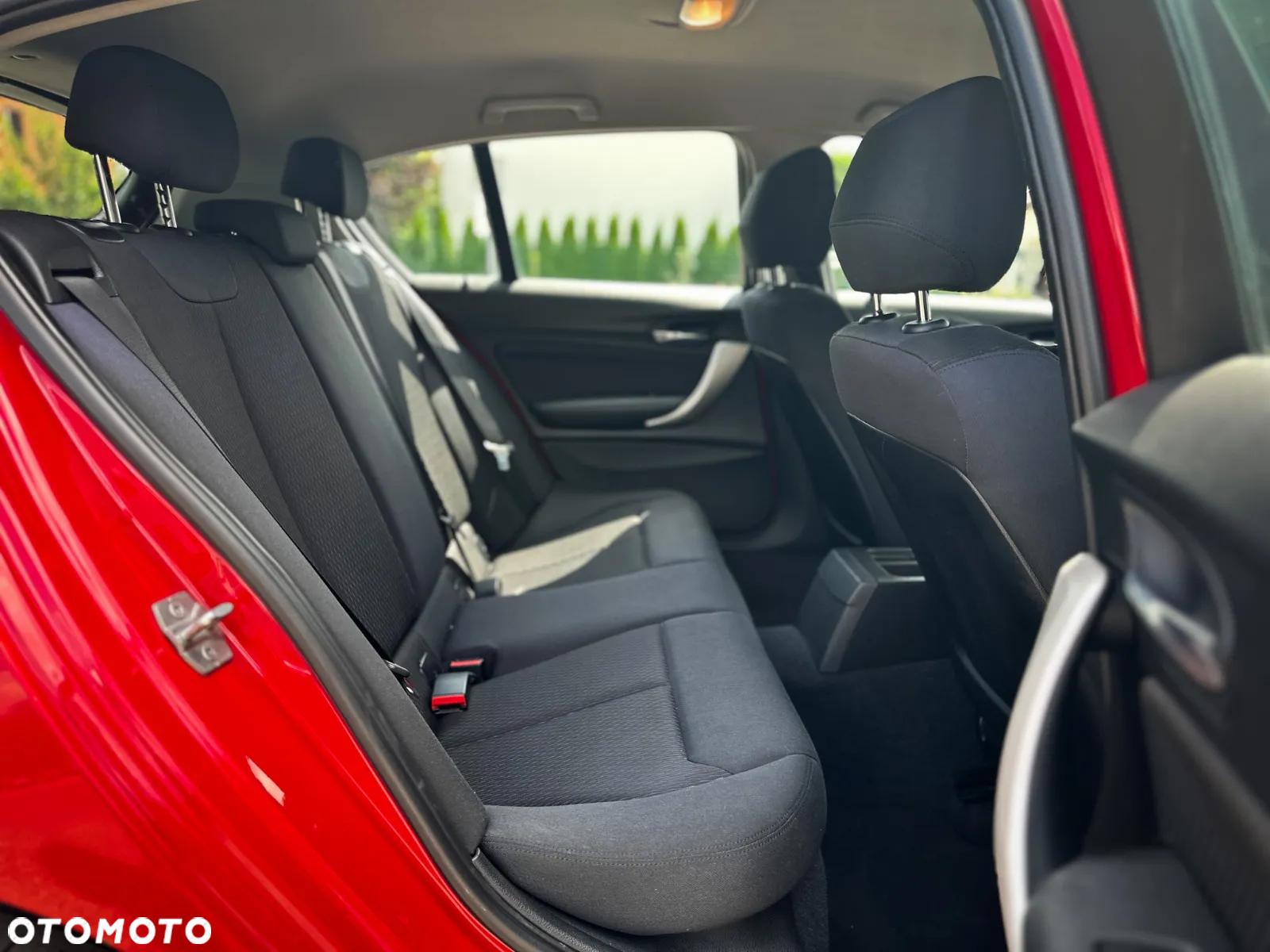 BMW Seria 1 114i Sport Line - 2