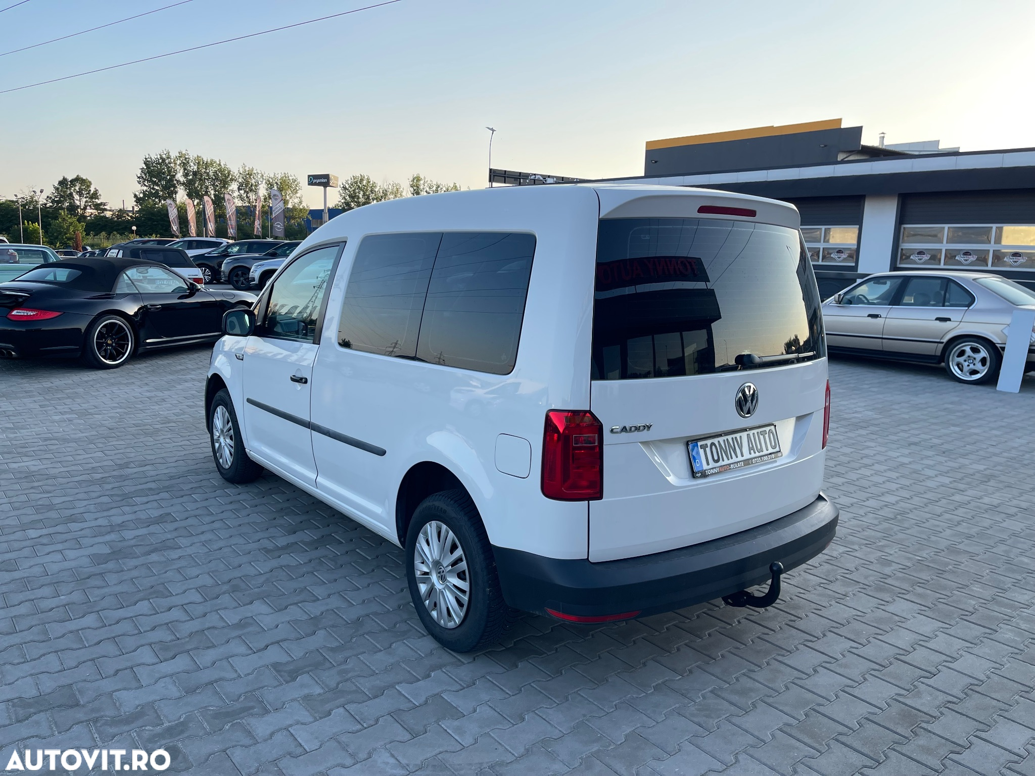 Volkswagen Caddy 2.0 TDI (5-Si.) Conceptline - 4