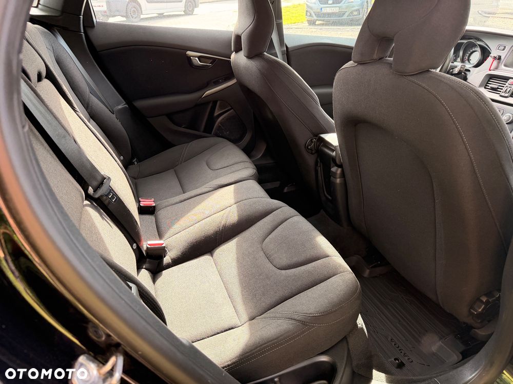 Volvo V40 D2 Drive-E Kinetic - 13