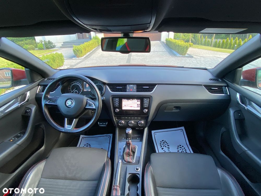 Skoda Octavia 2.0 TDI RS DSG - 7