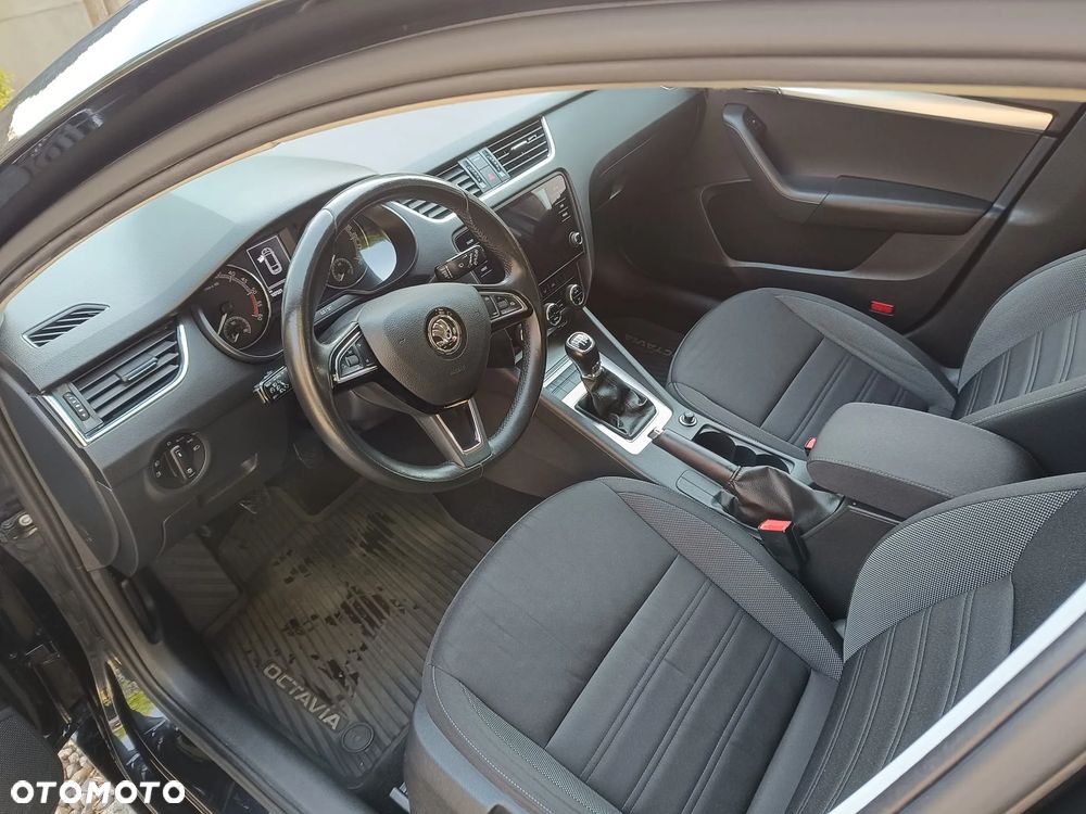 Skoda Octavia 1.6 TDI Ambition - 6