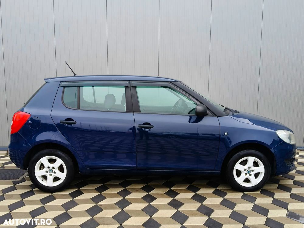 Skoda Fabia 1.2 HTP Active Green tec - 14