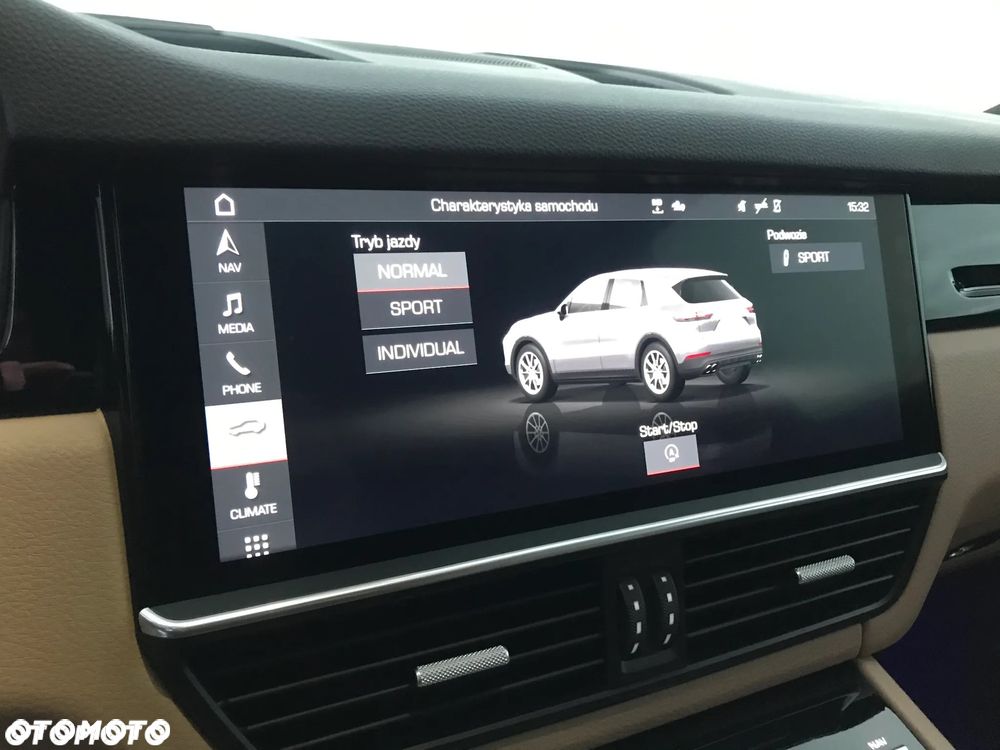 Porsche Cayenne Platinum Edition - 29