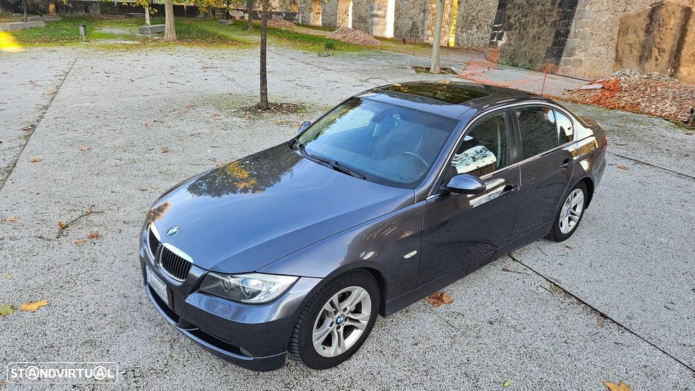 BMW 320 d Exclusive - 10