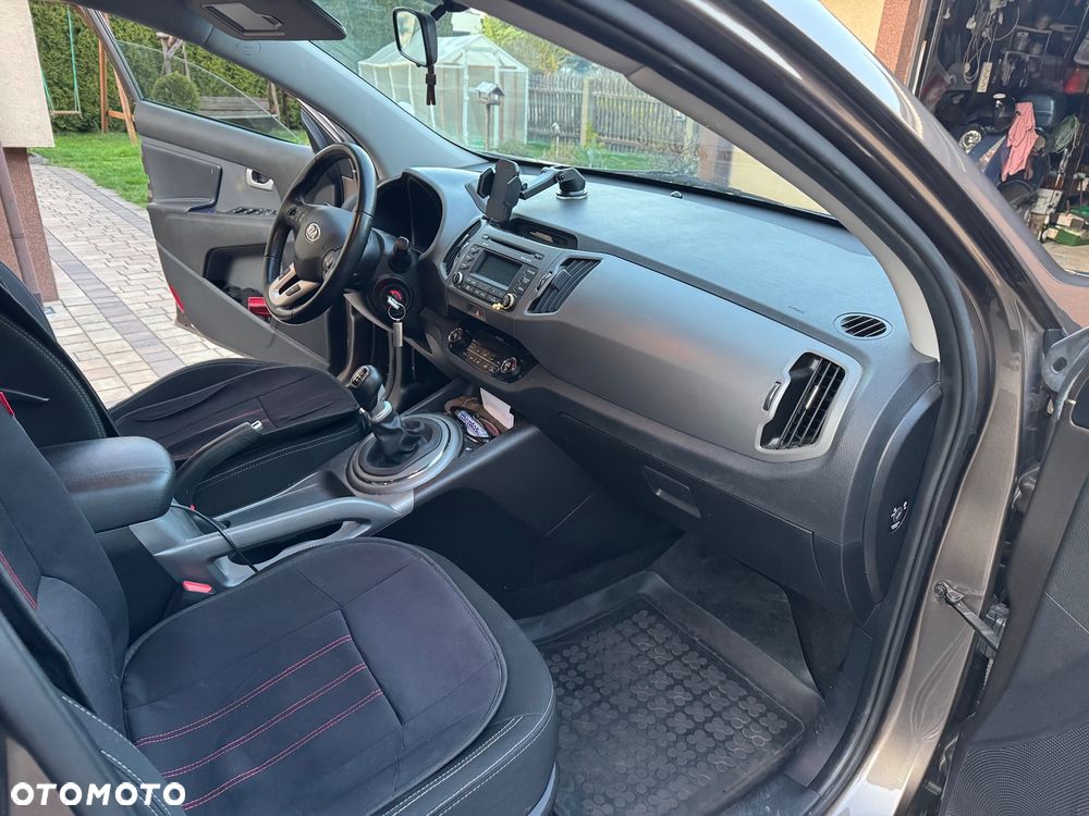 Kia Sportage 1.6 GDI L 2WD - 8