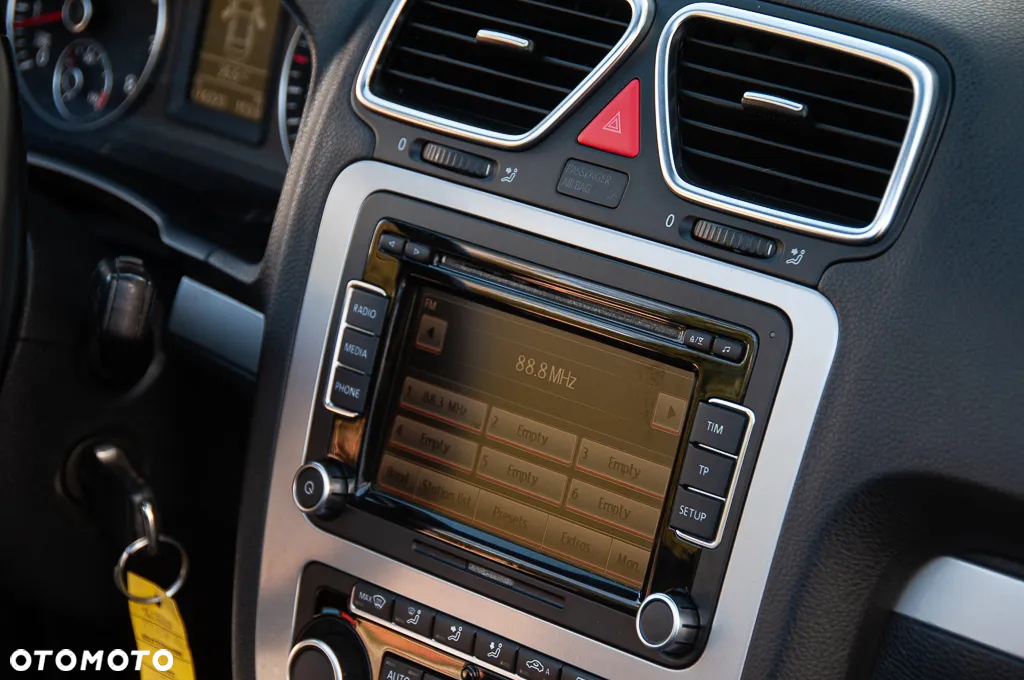 Volkswagen Eos 1.4 TSI BlueMotion Technology - 20