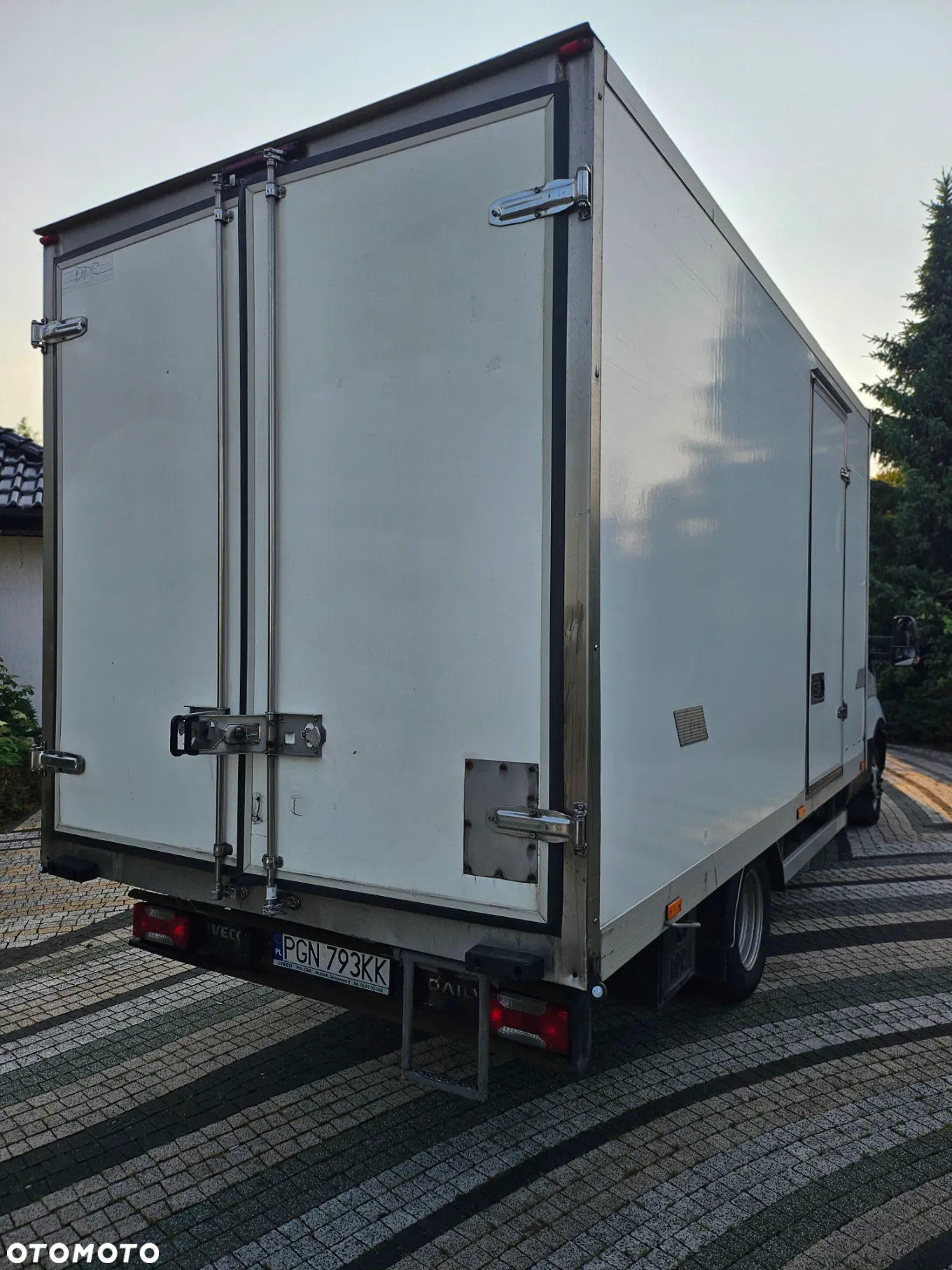 Iveco DAYLI 35C15 - 4