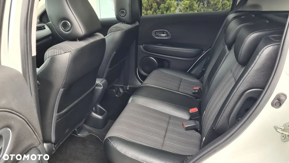 Honda HR-V 1.5 i-VTEC CVT Executive - 20