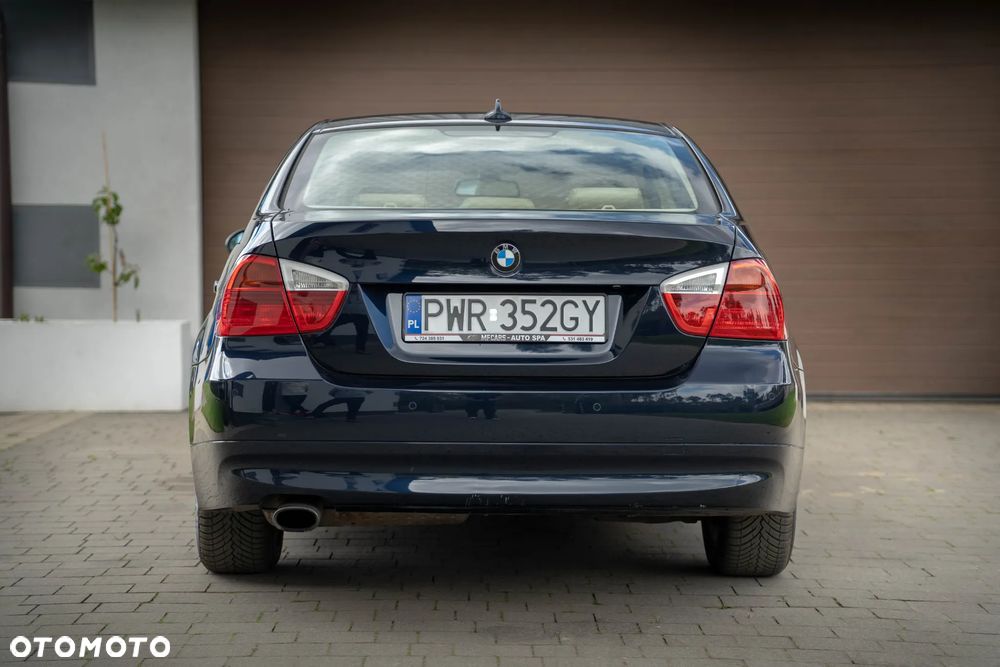 BMW Seria 3 - 12
