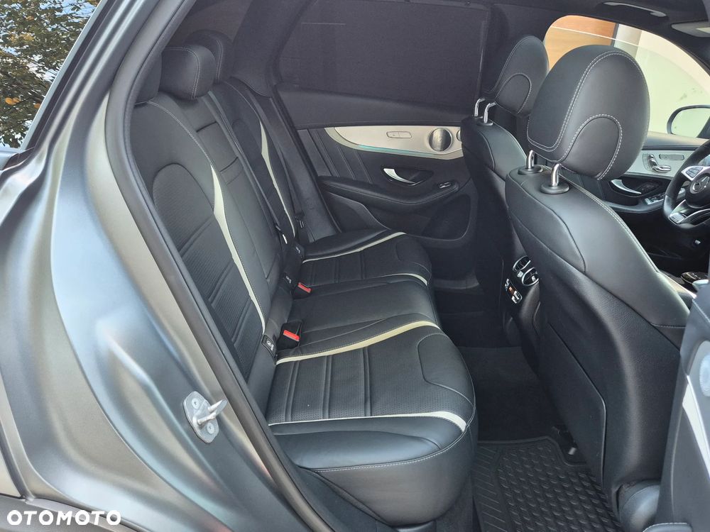 Mercedes-Benz GLC AMG 63 S 4Matic+ AMG Speedshift MCT - 13
