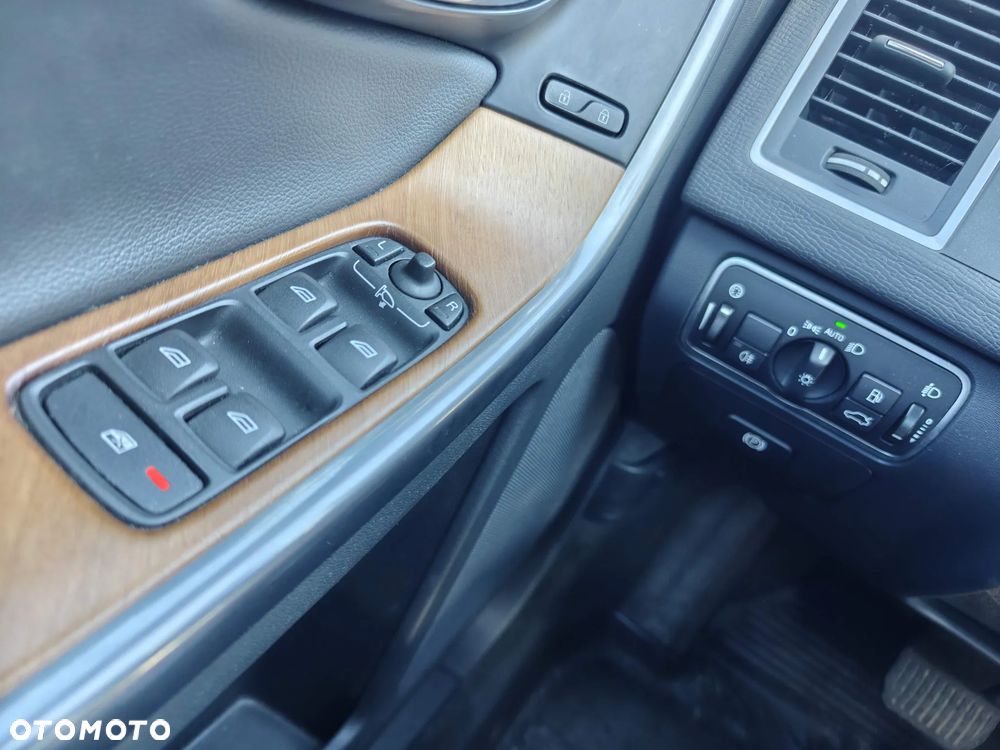 Volvo XC 60 - 20