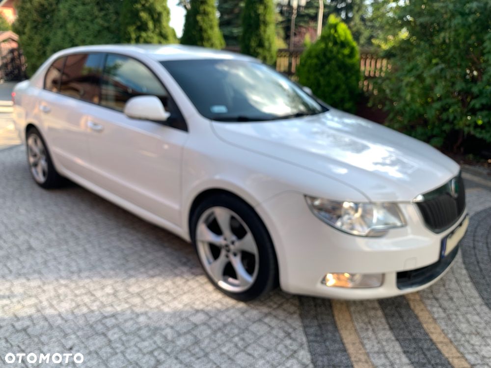 Skoda Superb 2.0 TDI Family - 11