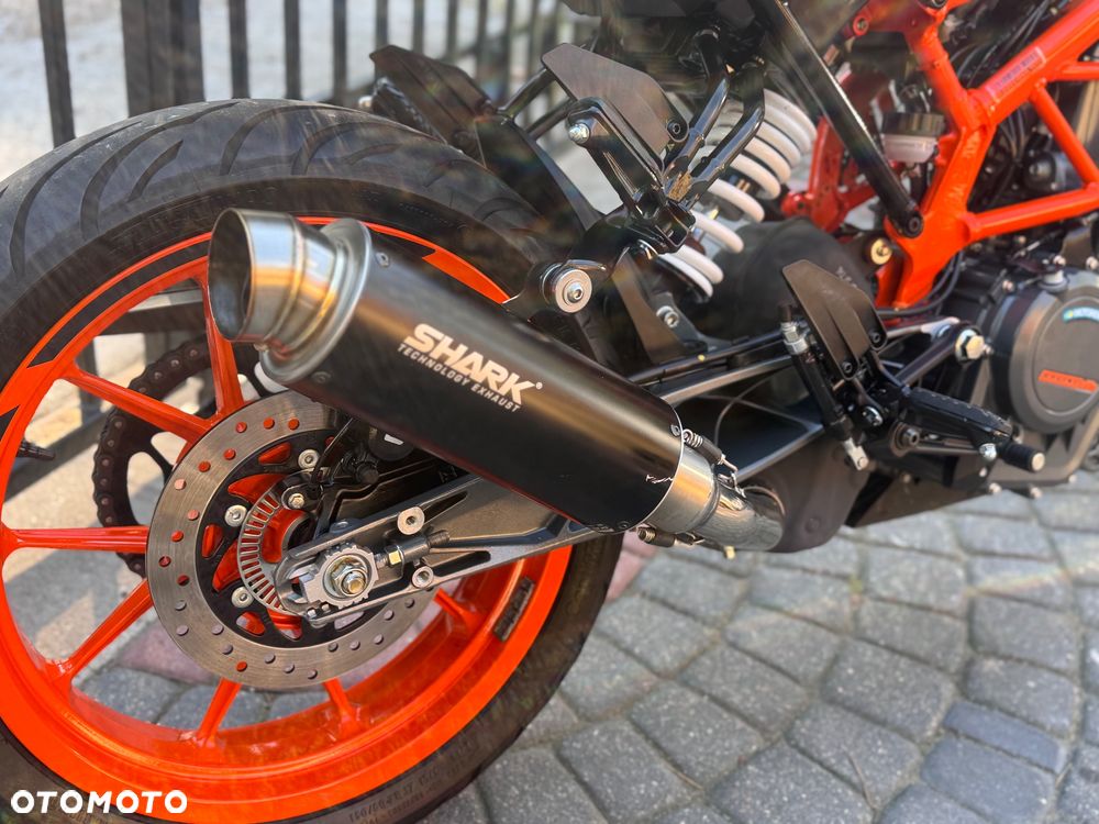 KTM Duke - 23