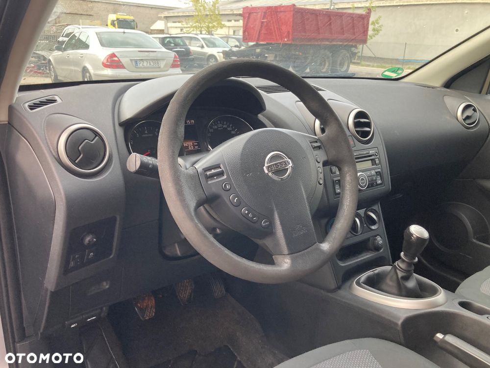 Nissan Qashqai+2 2.0 Acenta - 12