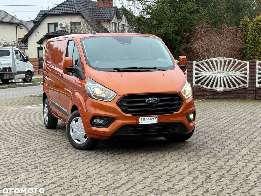 Ford TRANSIT CUSTOM - 3