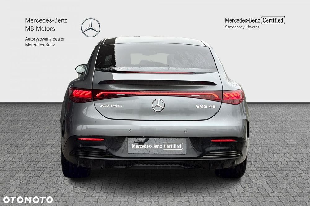 Mercedes-Benz EQE - 4