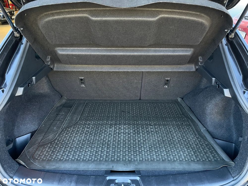 Nissan Qashqai 1.2 DIG-T N-Connecta EU6 - 19