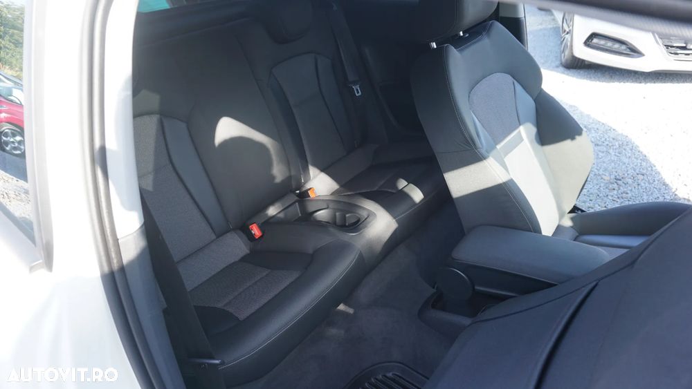 Audi A1 1.2 TFSI Ambition - 10