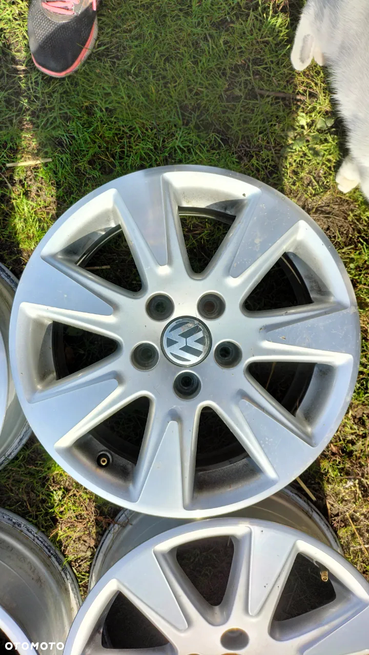 VW PASSAT 3C0601025AE FELGI ALUMINIOWE 15" ET45 ORYGINAŁ IDEALNE - 3
