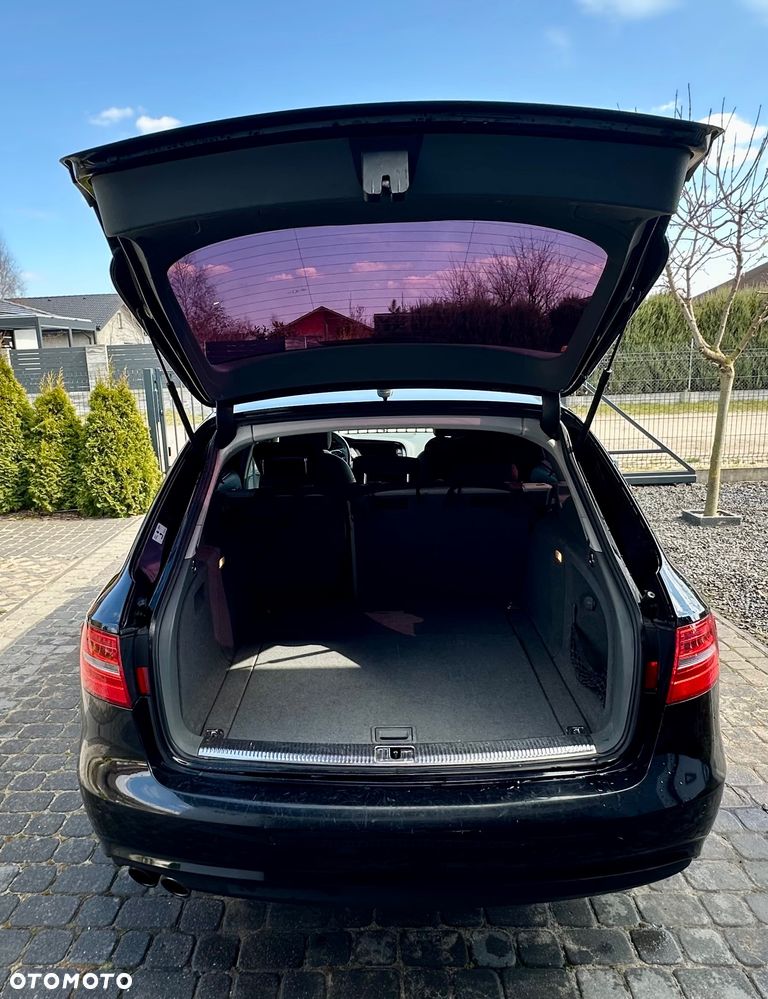 Audi A4 Avant - 4
