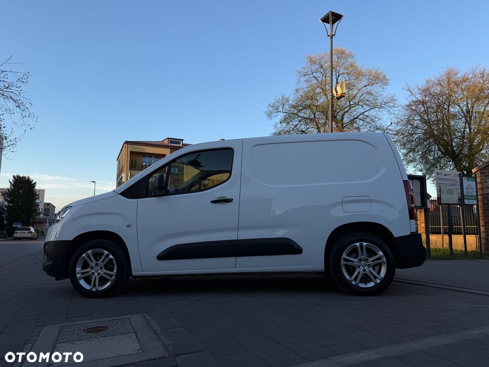 Toyota Proace City - 14
