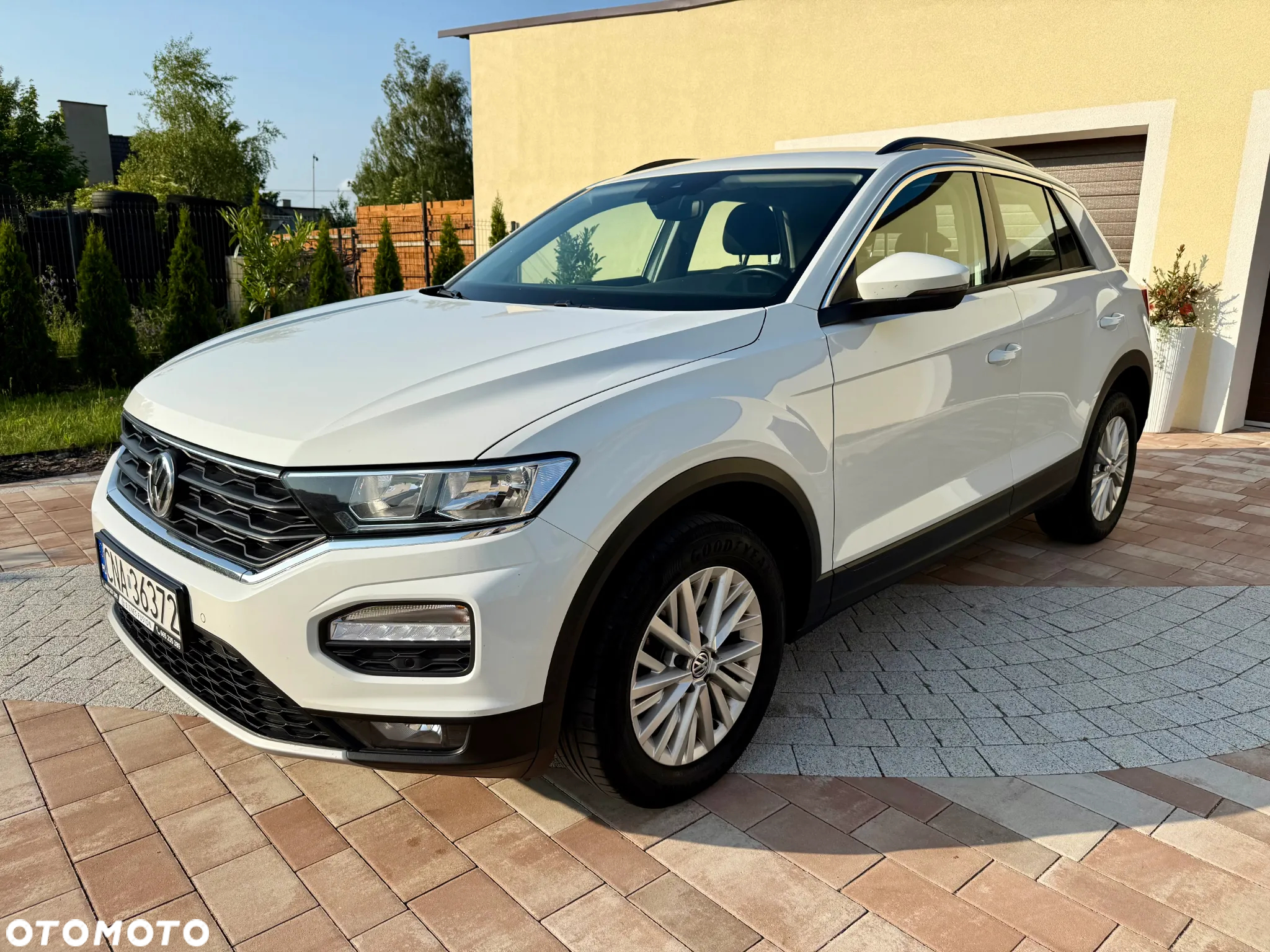 Volkswagen T-Roc 1.5 TSI Life - 2