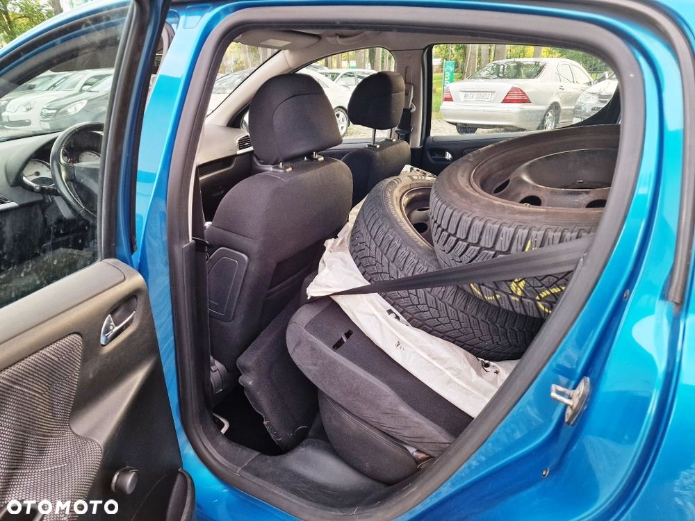 Peugeot 207 110 Sport - 8