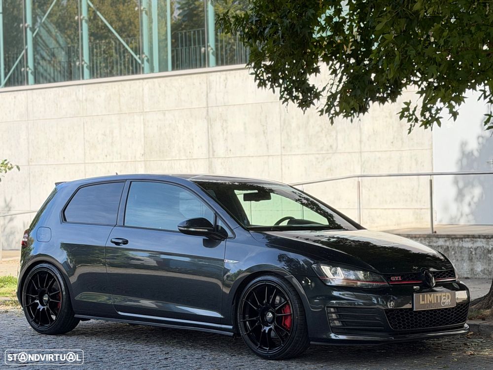 Volkswagen Golf 2015 photo 2