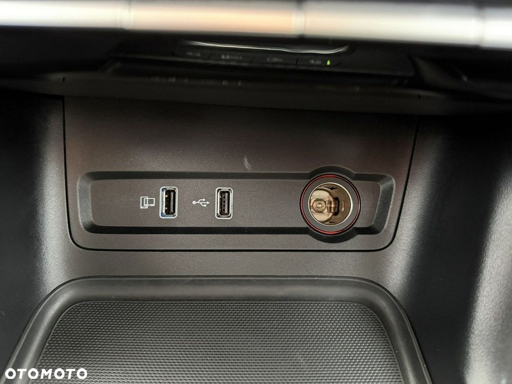 MG ZS 1.5 VTi-Tech Exclusive - 35