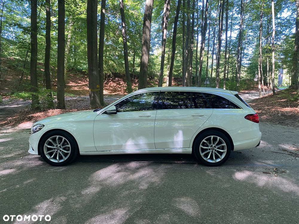 Mercedes-Benz Klasa C 220 d 9G-TRONIC Avantgarde - 4
