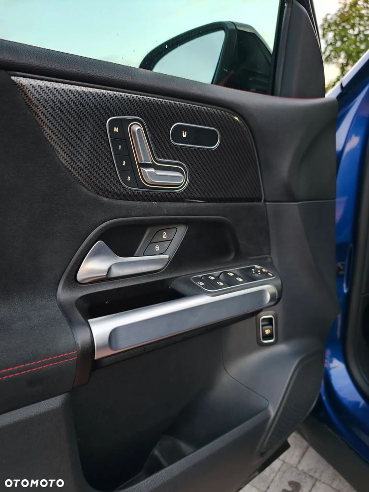 Mercedes-Benz GLB 200 d AMG Line 8G-DCT - 14