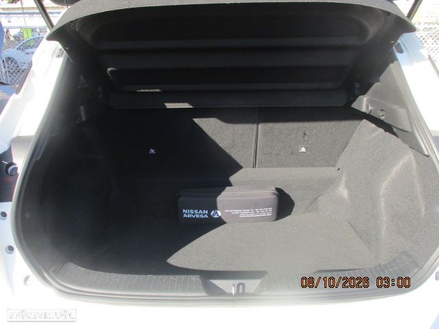 Nissan Qashqai 1.3 DIG-T AKARI - 10