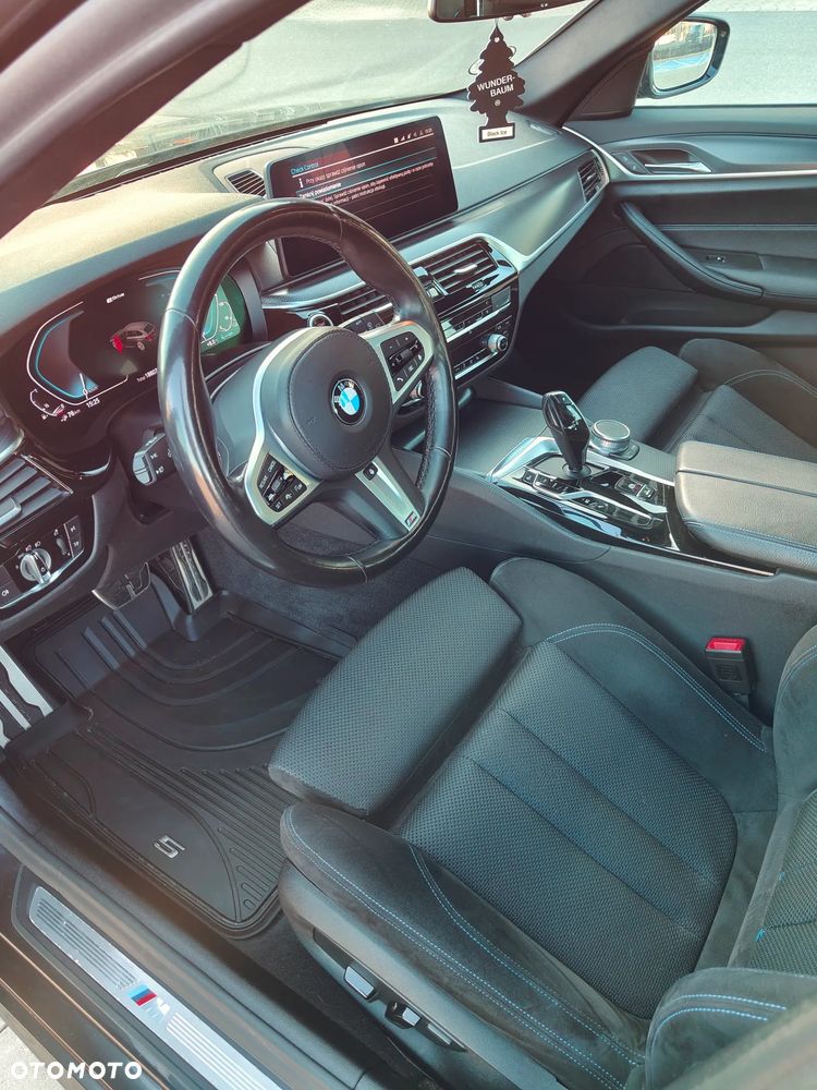 BMW Seria 5 530e M Sport sport - 18