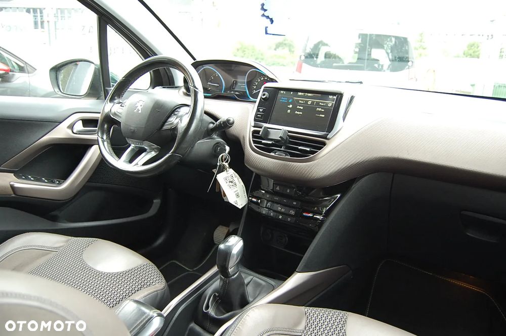 Peugeot 2008 - 16