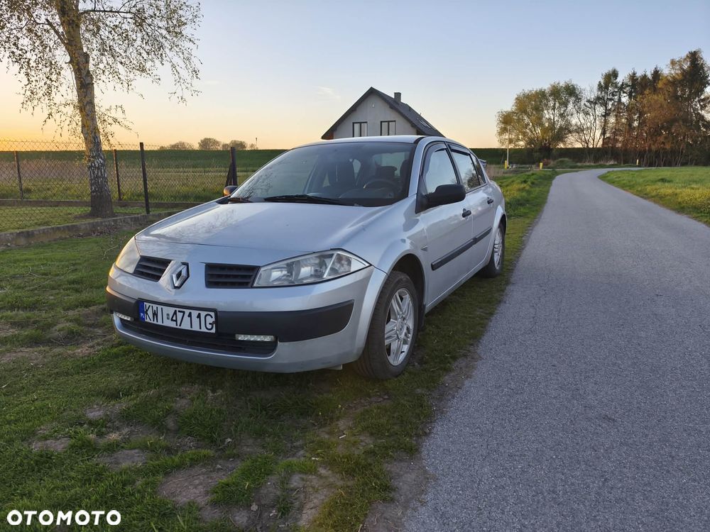 Renault Megane 1.6 16V Confort Authentique - 1