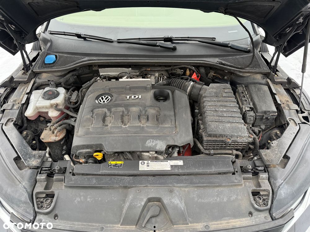 Volkswagen Arteon 2.0 TDI Bi-Turbo SCR 4Mot R-Line Edition DSG - 20