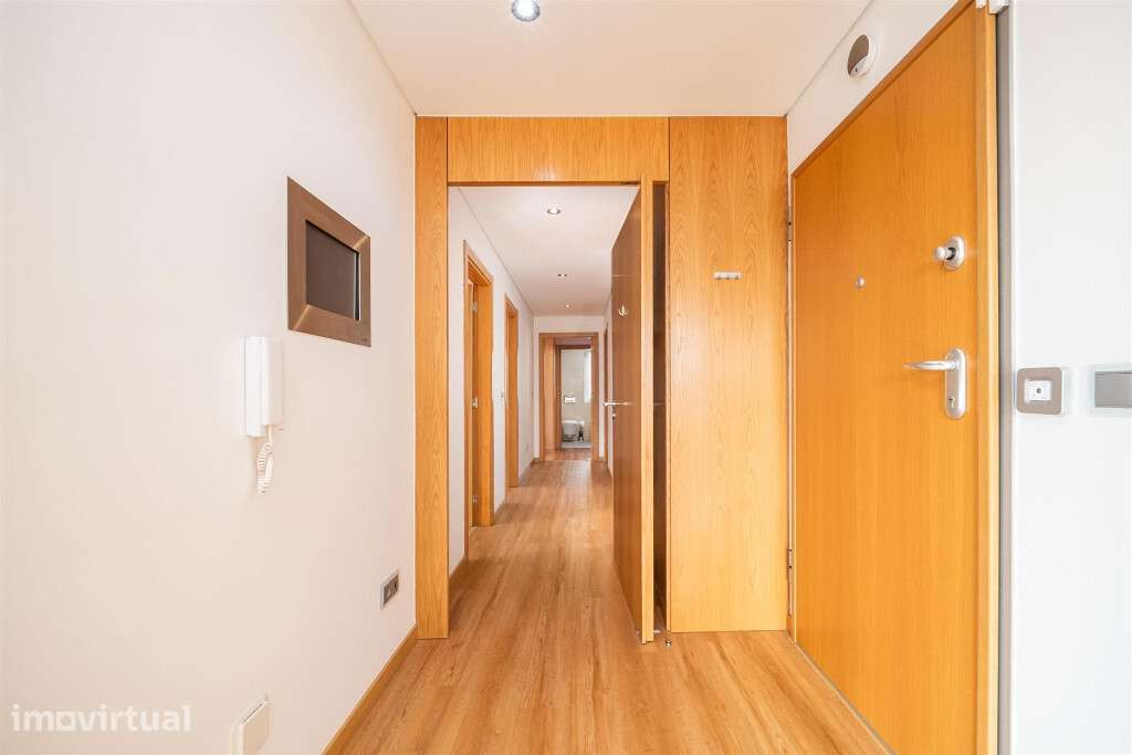 Apartamento T4 com garagem ,Pinhal Marrocos - Grande imagem: 4/21