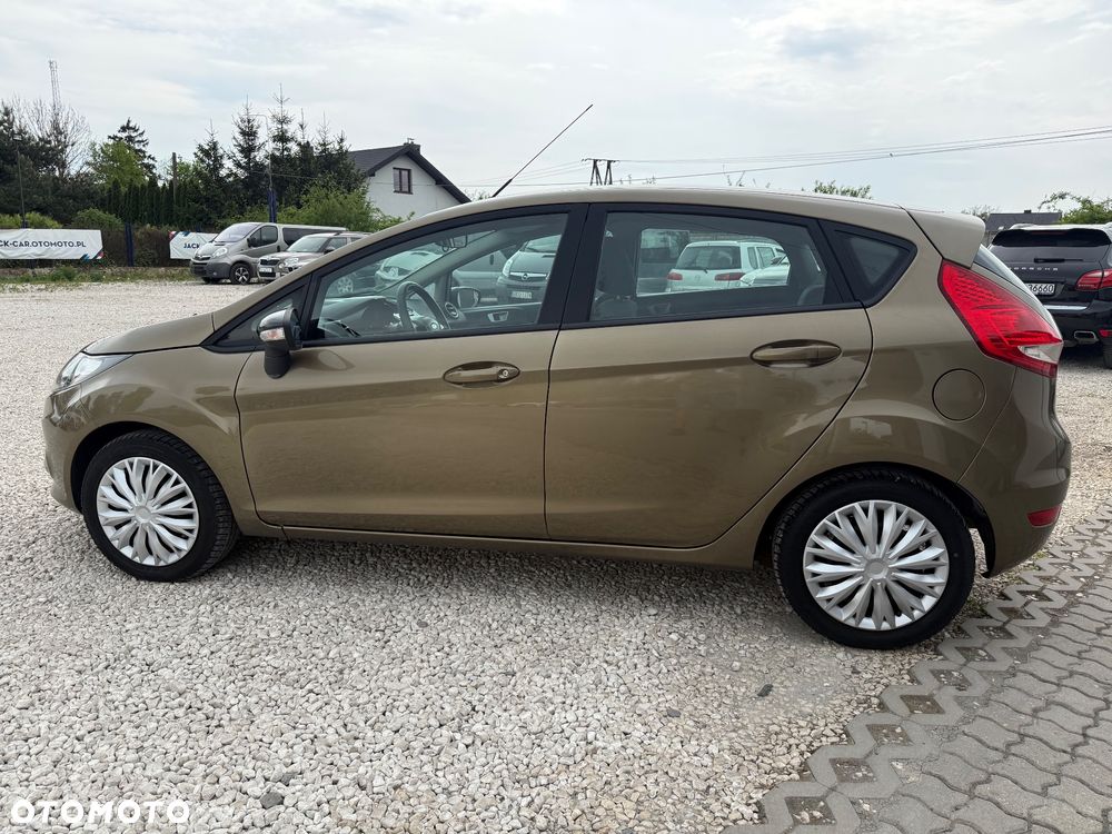 Ford Fiesta 1.25 Titanium EU5 - 18