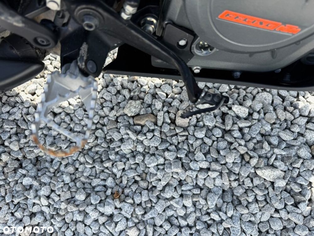 KTM Adventure 390 - 13