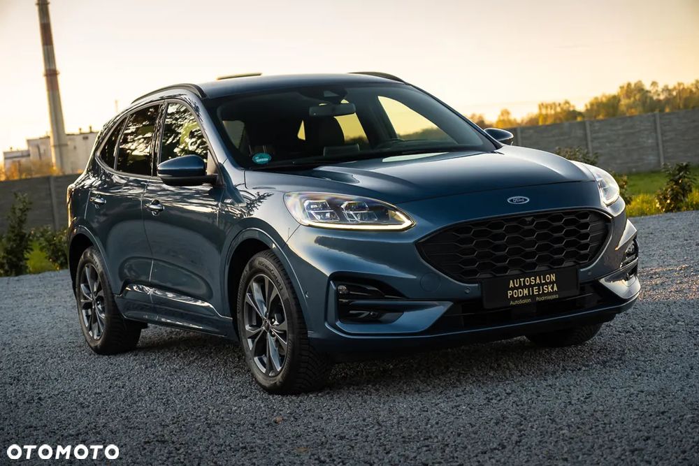 Ford Kuga - 1