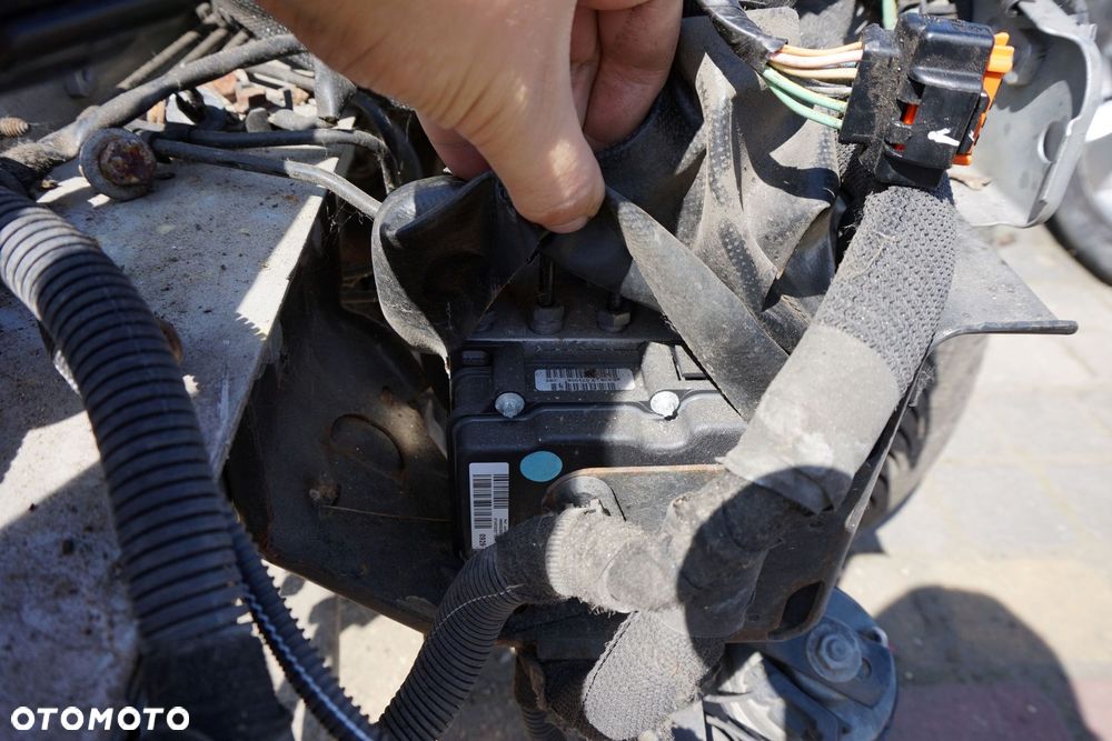 POMPA HAMULCOWA ABS 308 I T7 SW 1.6 VTI 9666092980 PEUGEOT 2007-2011 - 1