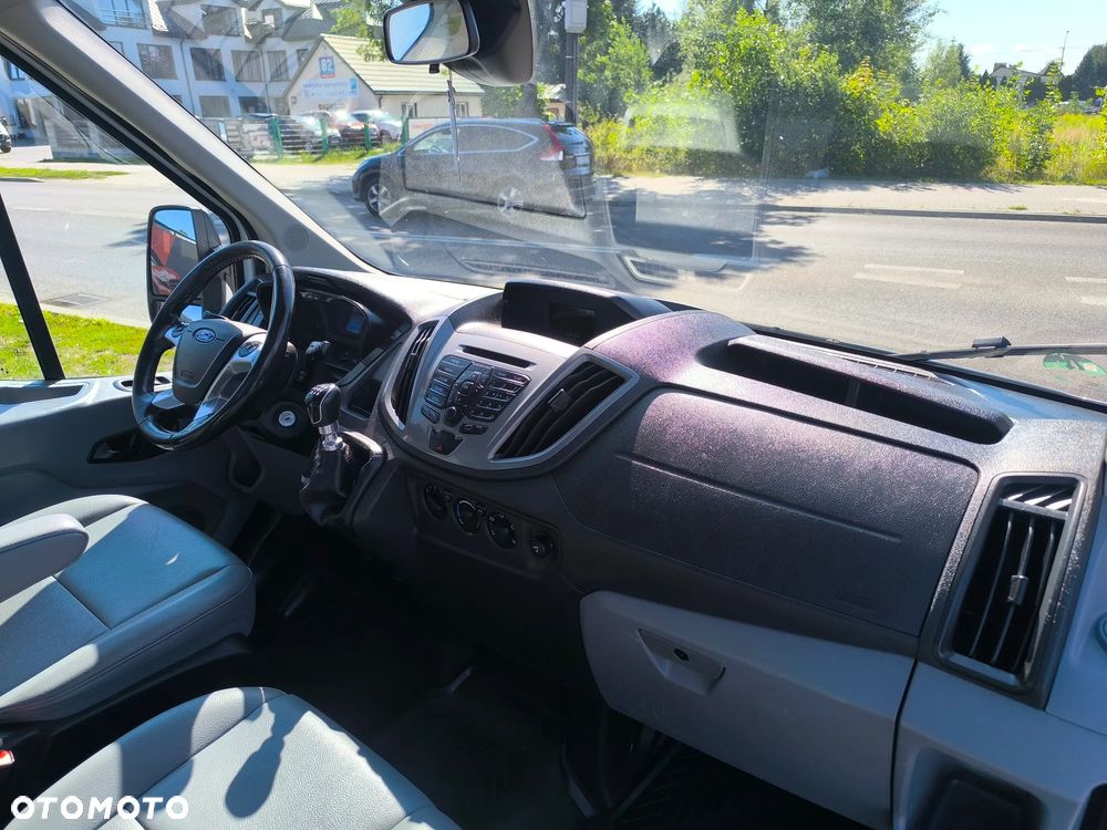 Ford Transit - 15