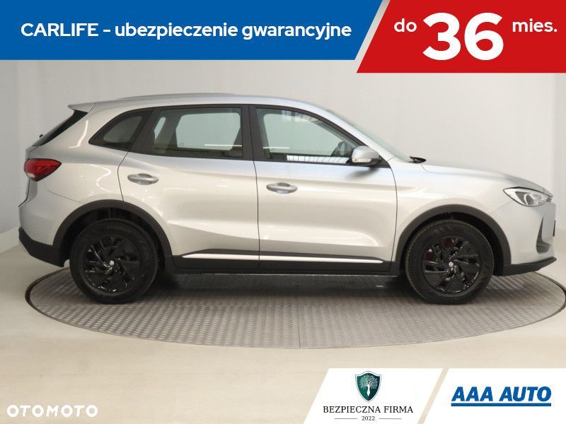 MG ZS - 8