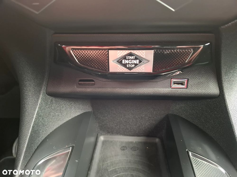 DS Automobiles DS 3 Crossback 1.2 PureTech Performance Line - 26