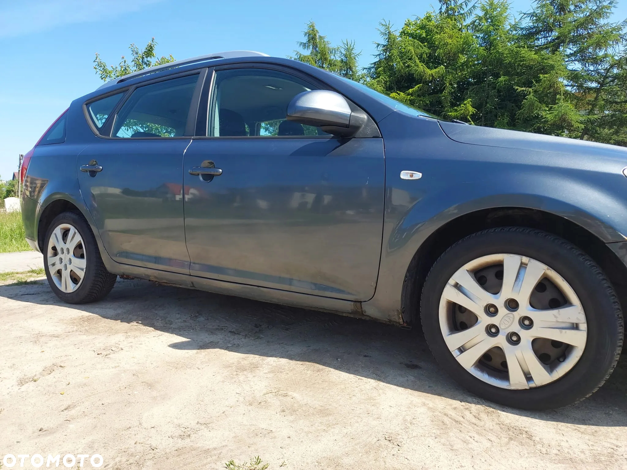 Kia Ceed - 7