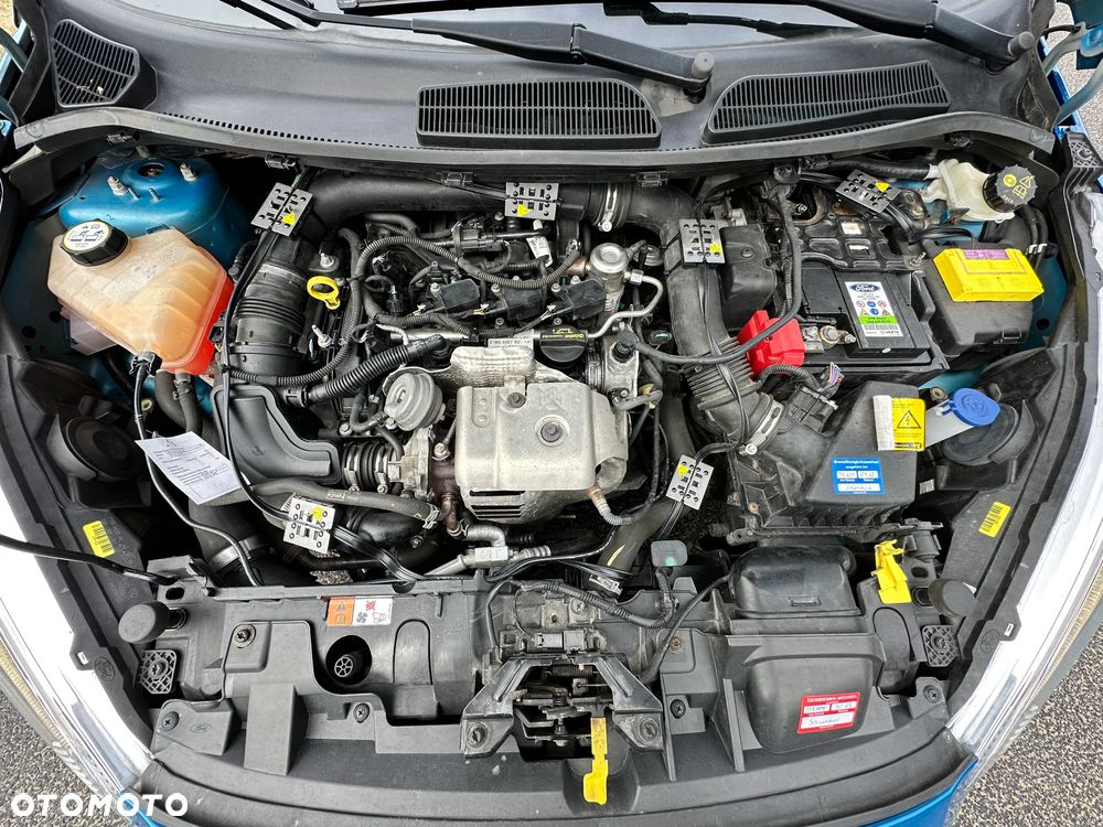 Ford Fiesta 1.0 EcoBoost Titanium - 37